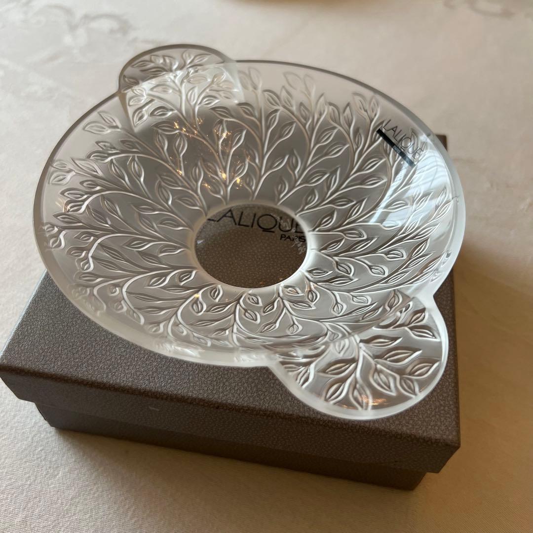 【ラリック】 フランス　Lalique クリスタル ボウル　小物入　小皿　箱付