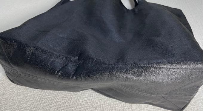 【送料無料】Yohji Yamamoto レザー トートバッグ ブラック