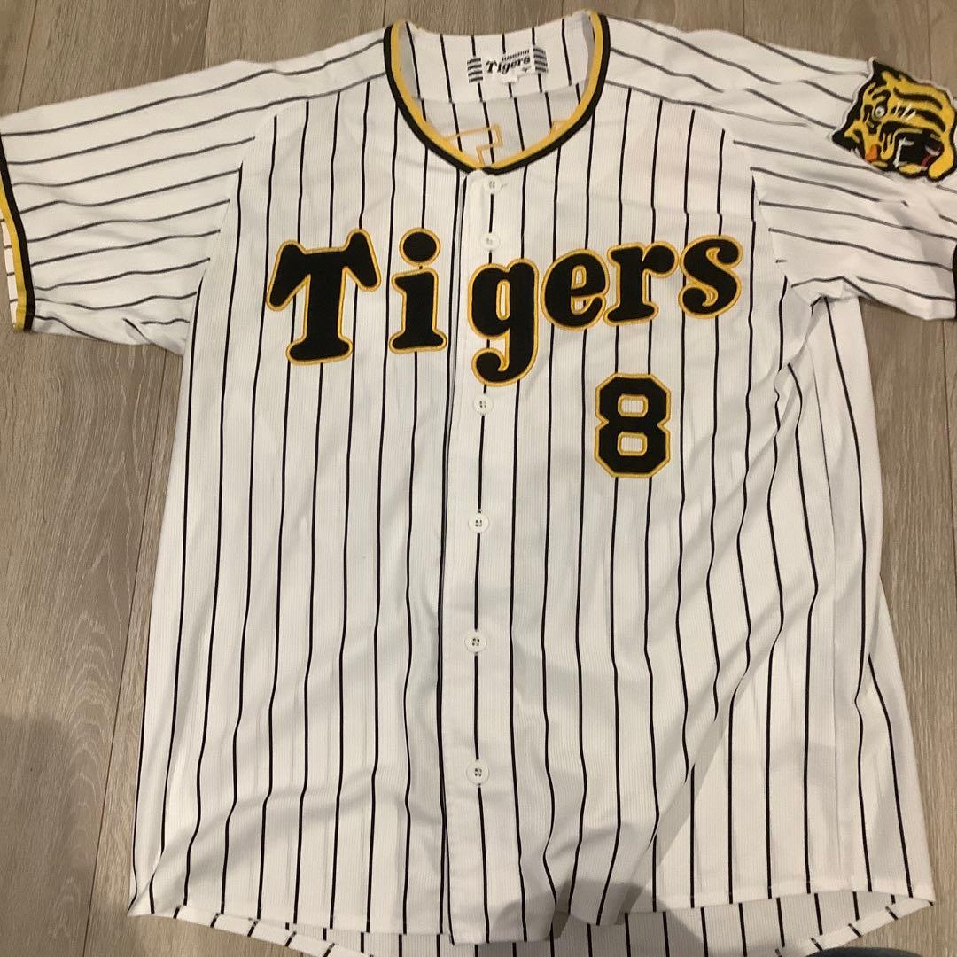 阪神タイガース　佐藤輝明　ユニフォーム　Lサイズ