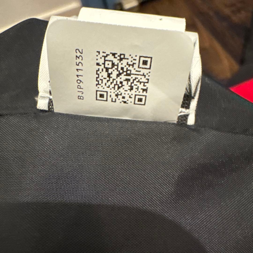 べる　THE NORTH FACE × Supreme マウンテンパーカー