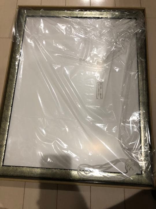 額縁　ポスター　アルミ　アクリル板付き