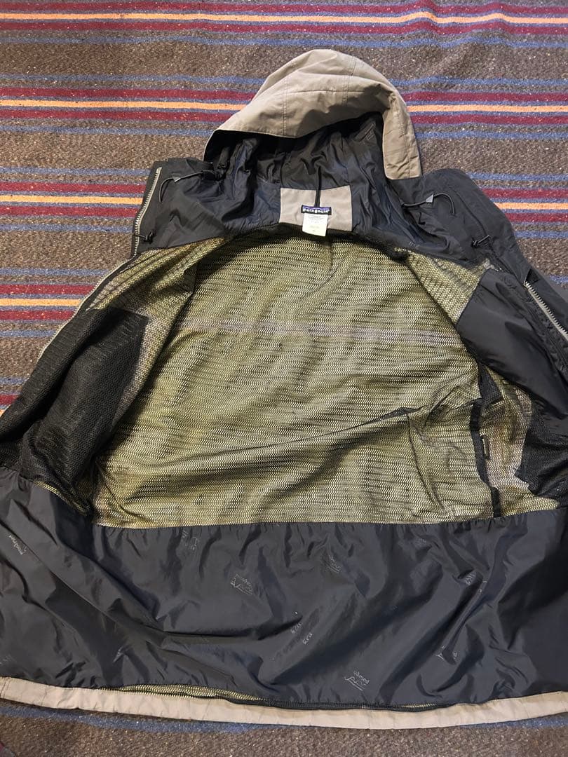 パタゴニア　Gore-Tex 2003 ストームジャケット　極美品