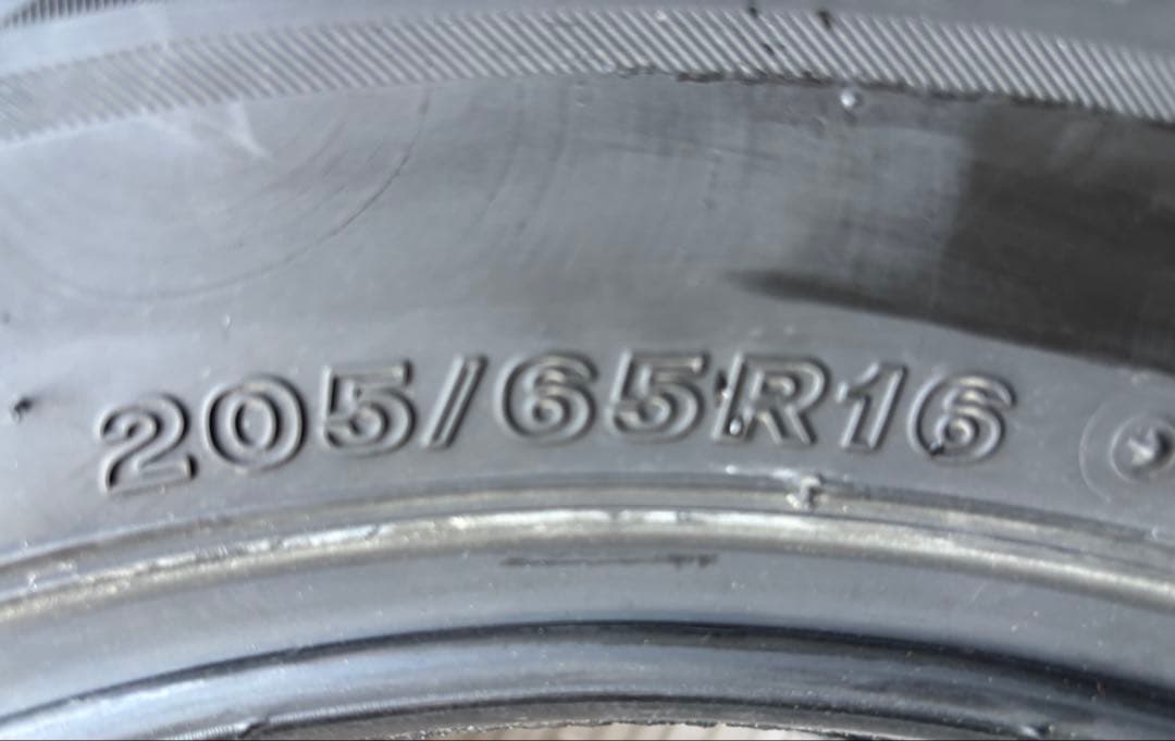 【超バリ溝！24年製】205/65R16 VRX2 ブリヂストン1本送料込み