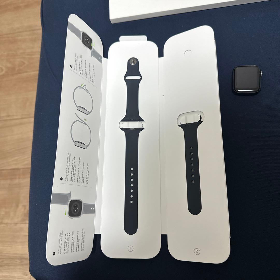 時計 Applewatch se 40mm