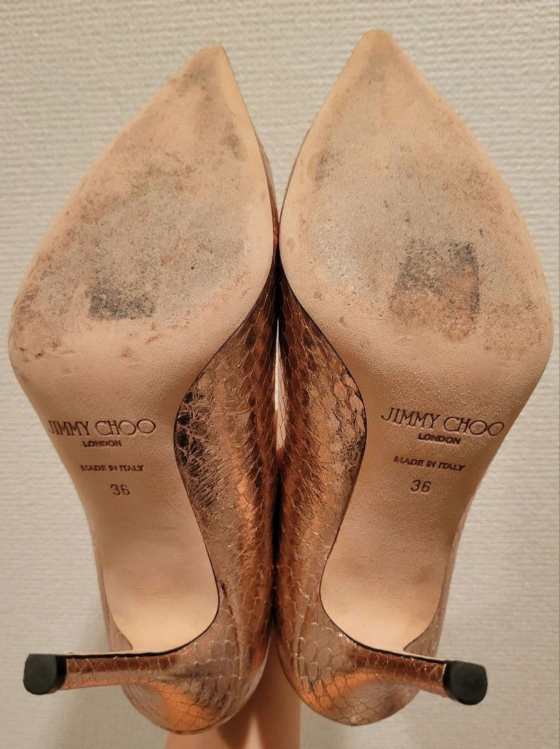 【JIMMY CHOO】ピンクゴールドのピンヒール23.5cm