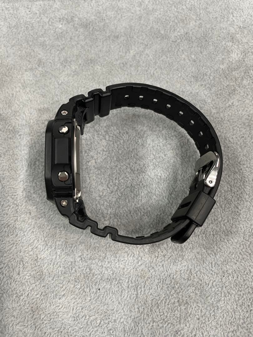 美品 カシオ G-SHOCK GW-M5610U C007118
