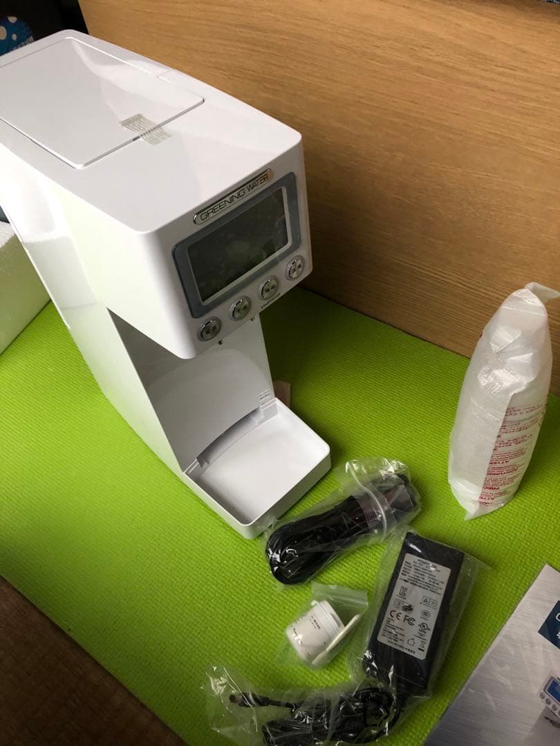 グリーニングウォーター 水素水生成機 HDW0002
