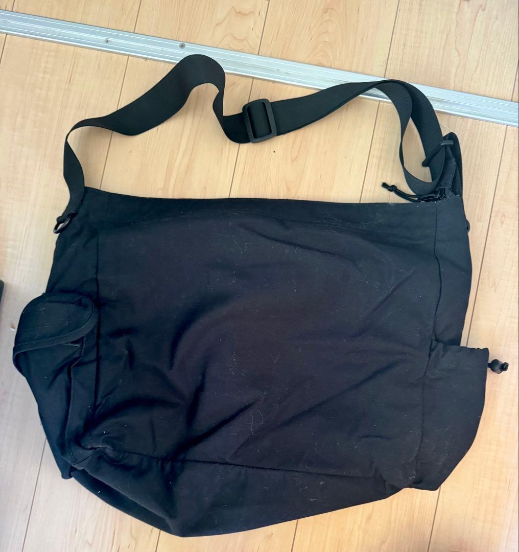 ジェンケン王子[Supreme] Field Messenger Bag