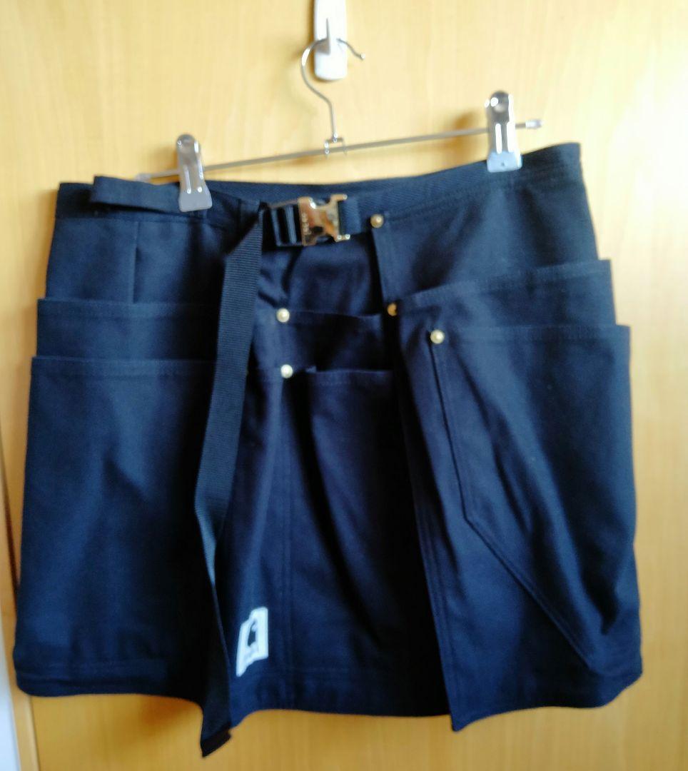 Carhartt x sacai ベルテッド ラップ スカート 23-06745