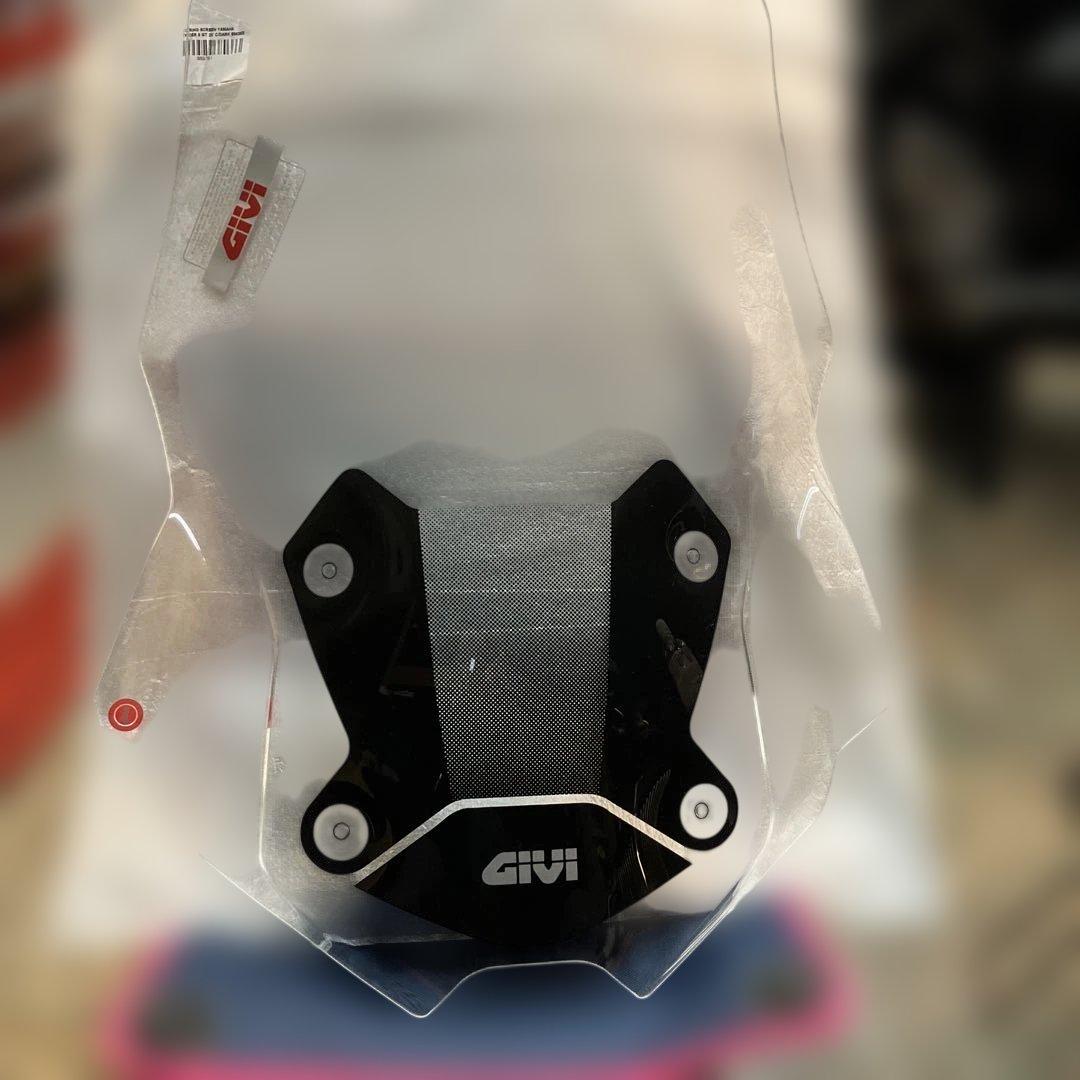 GIVI ウインドウスクリーン　トレーサー9gt＋用