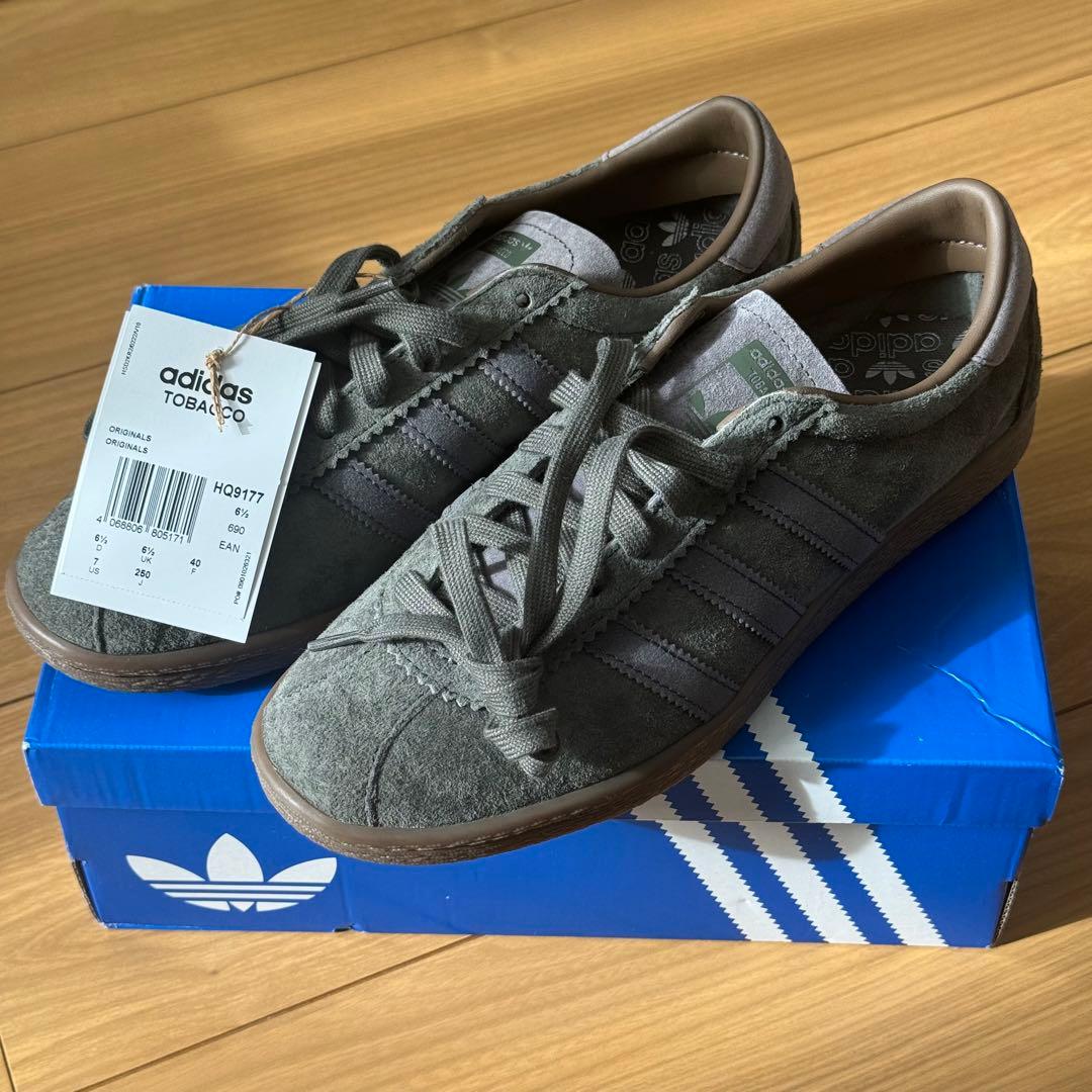 adidas Tobacco オリーブグリーン カーキ　スニーカー
