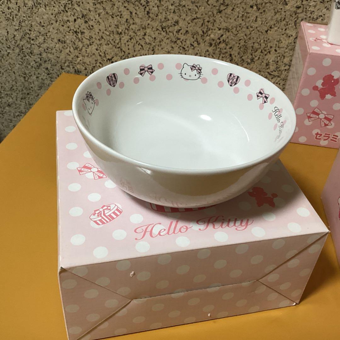 3057ハローキティピンクリボン食器セット