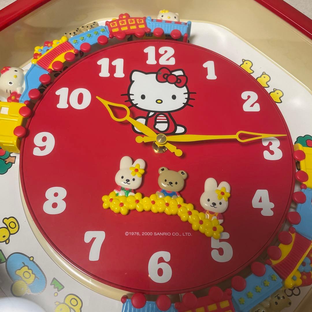 美品　サンリオ　からくり時計　キティーちゃん　掛け時計　振り子　メロディ　音楽