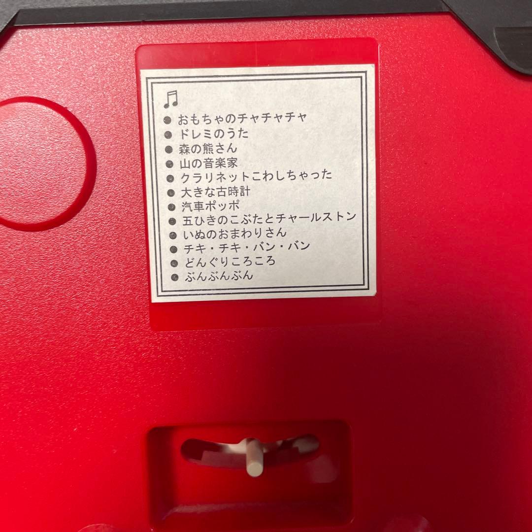 美品　サンリオ　からくり時計　キティーちゃん　掛け時計　振り子　メロディ　音楽