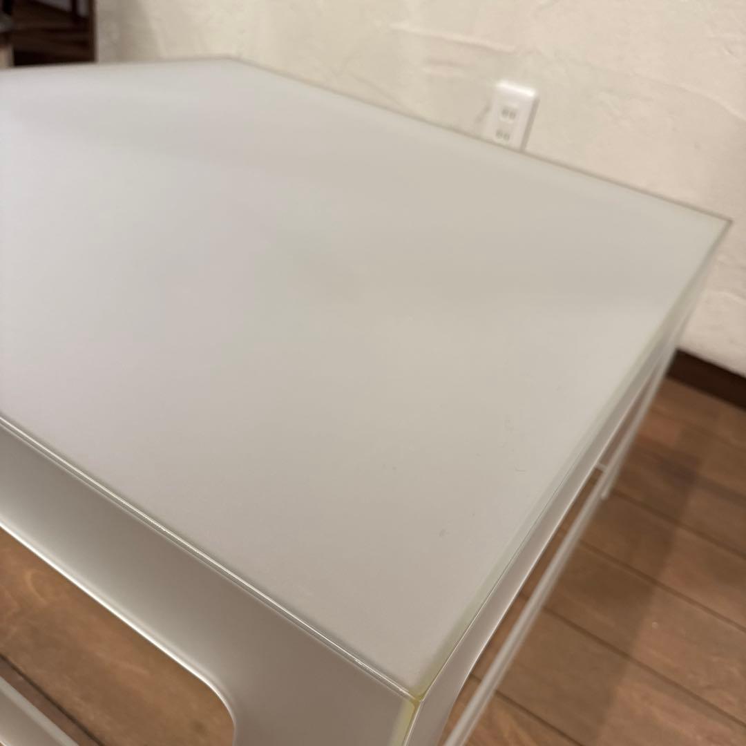 Arflex GLAS ITALIA NEZU カフェテーブル