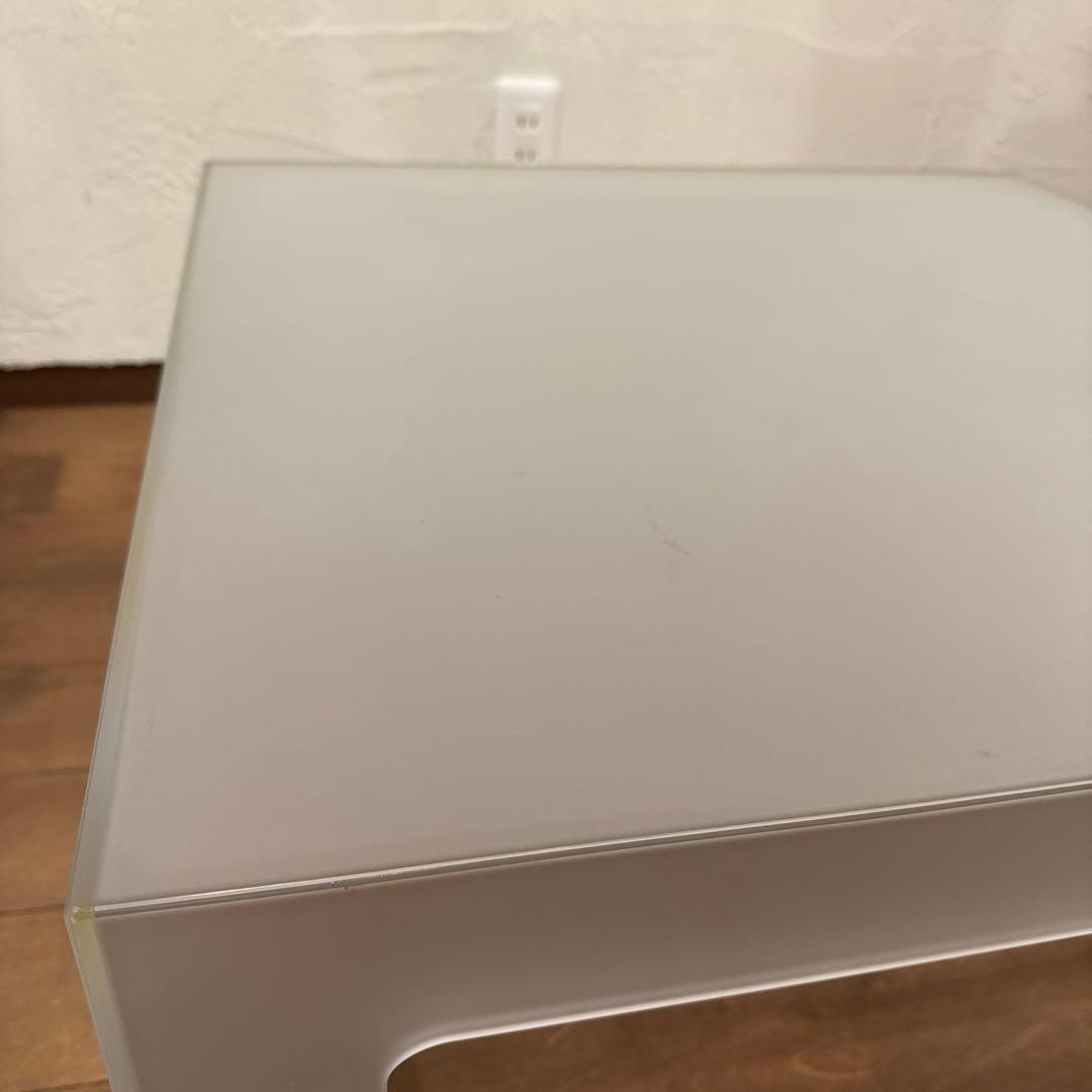 Arflex GLAS ITALIA NEZU カフェテーブル