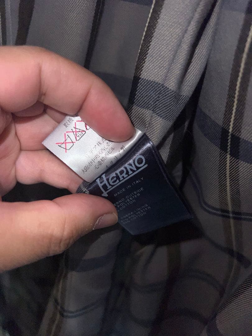 【クリーニング済み】HeRNOヘルノ ベージュ コート チェック裏