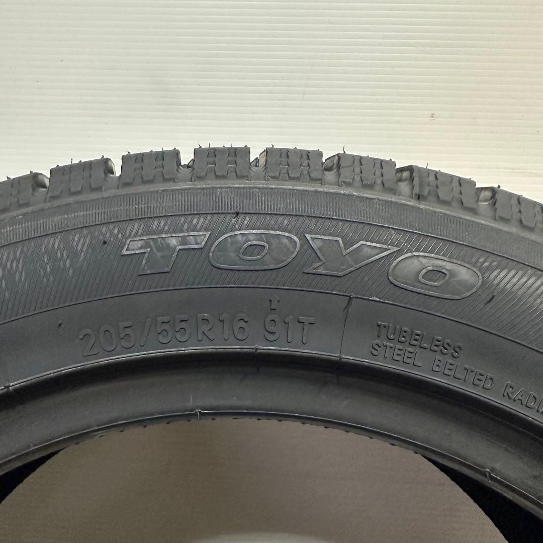 未使用品　4本　TOYO 205/55R16 91T 冬タイヤ　2023年製
