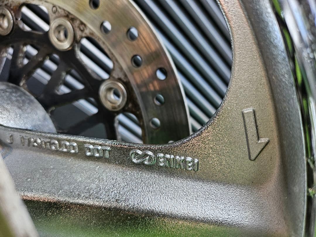 cb400sf 　nc31　前後ホイールセット　メッキ