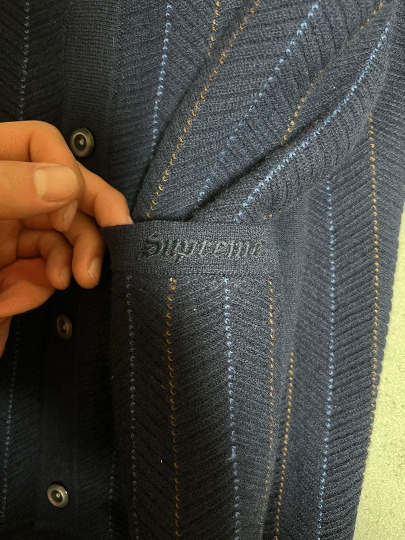 SupremeのHerringbone Cardigan25ss
