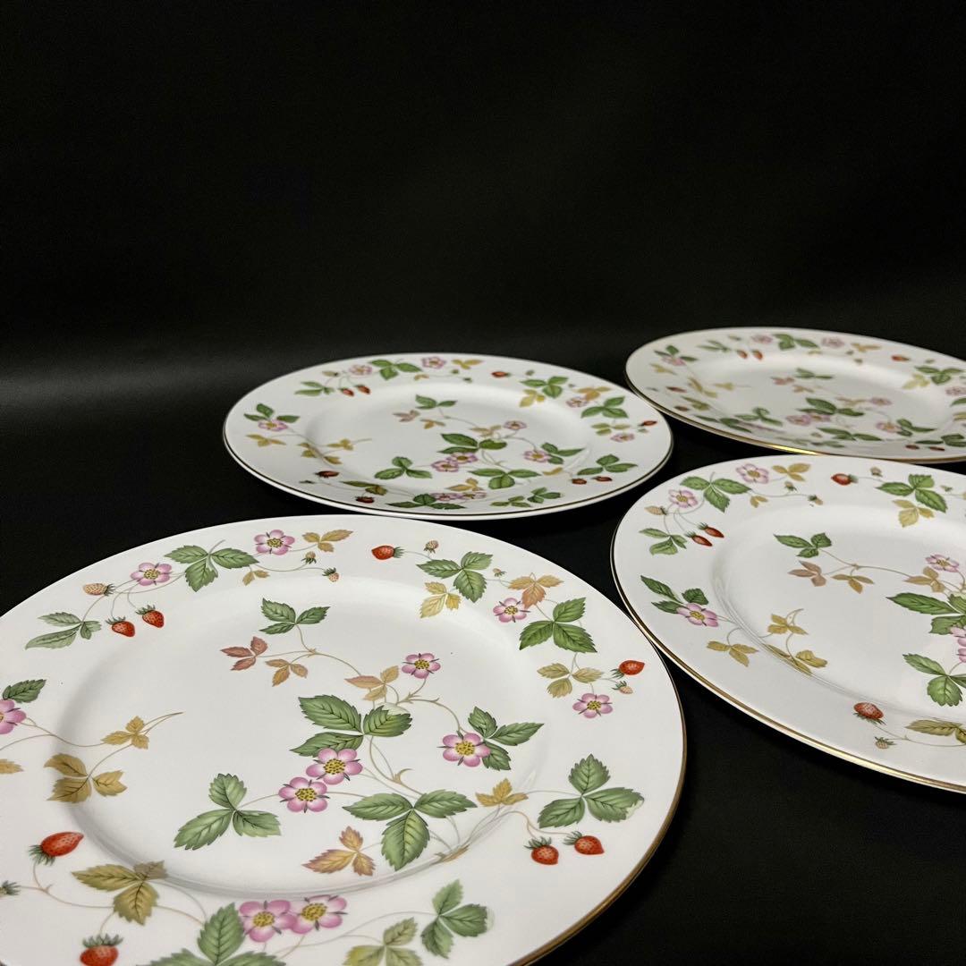 ★新品未使用　希少品★ウェッジウッド★ワイルドストロベリー22.5cm4枚