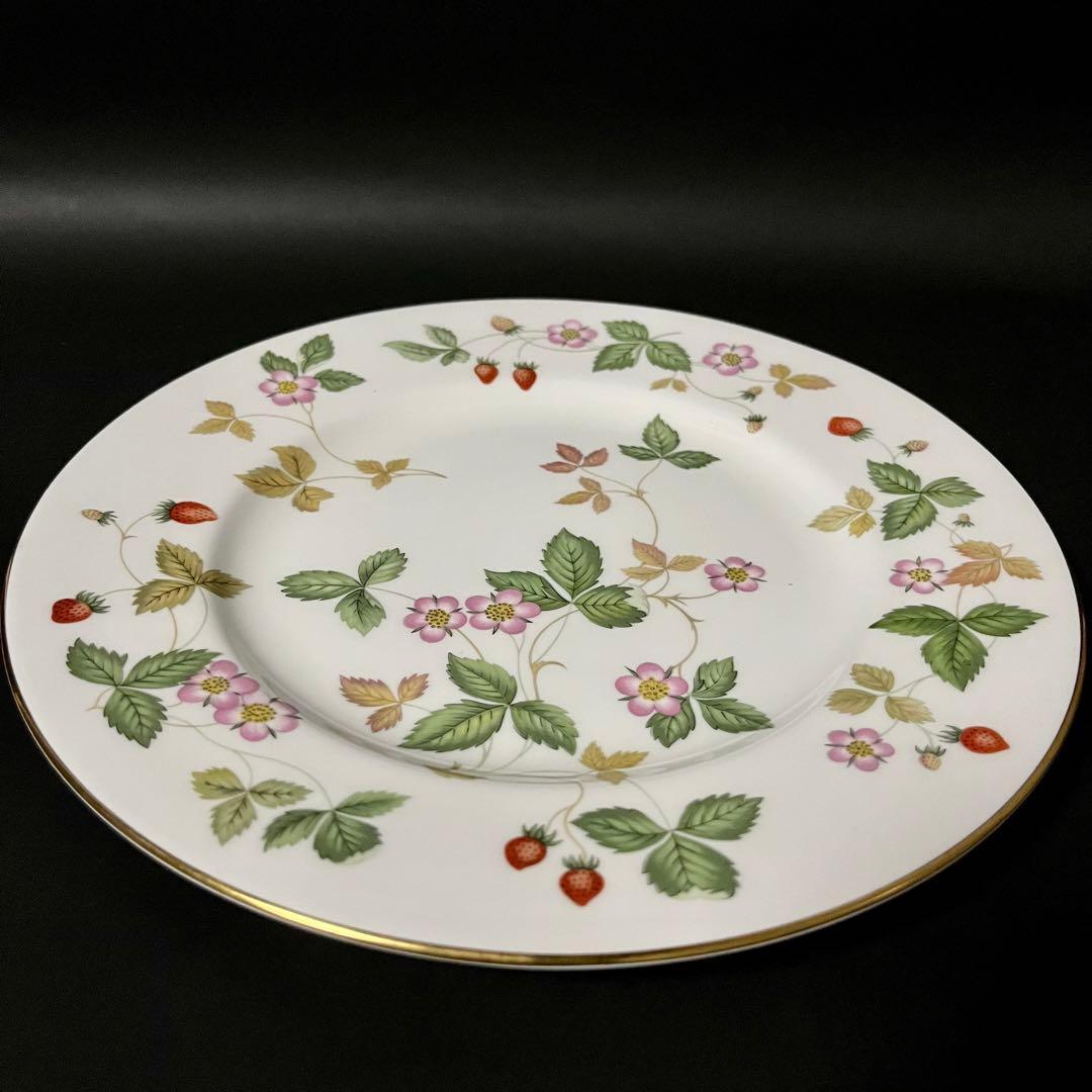 ★新品未使用　希少品★ウェッジウッド★ワイルドストロベリー22.5cm4枚