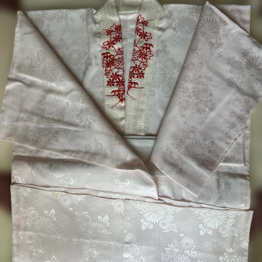 七五三用 三歳用　赤い？朱色の着物と黄色被布襦袢付　百貨店誂