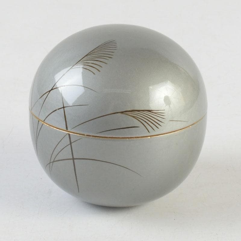茶道具　越前蒔絵師　宮田宗景作　月見兎蒔絵　丸棗　共箱　V　9905