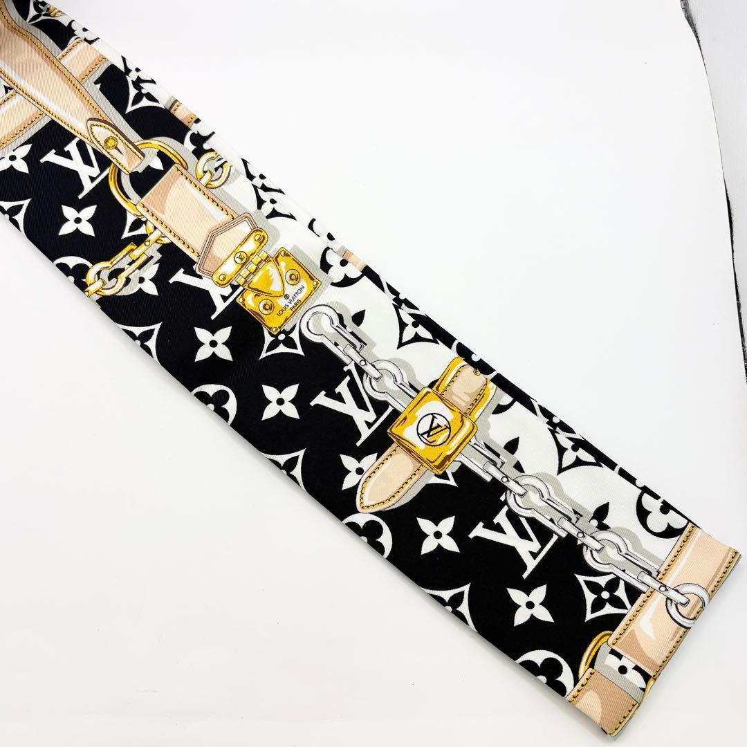 あやや極美品　LOUIS VUITTON ルイヴィトン バンドー スカーフ