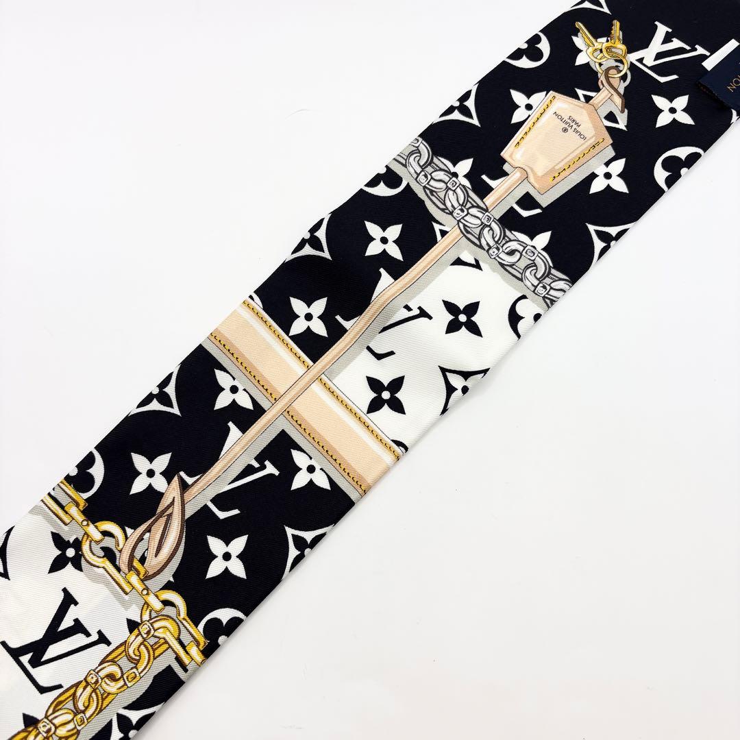 あやや極美品　LOUIS VUITTON ルイヴィトン バンドー スカーフ