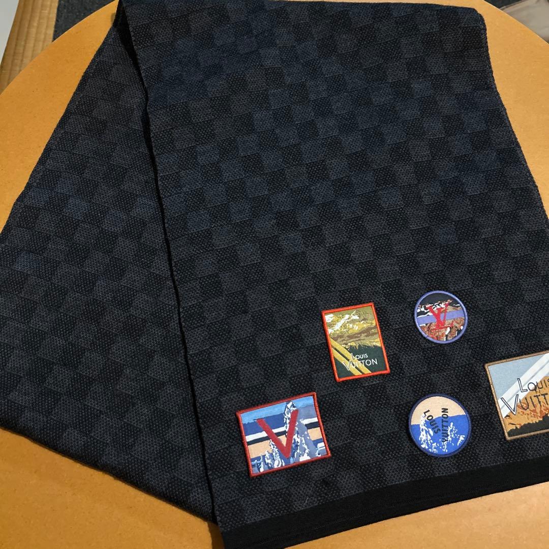 Louis Vuitton パッチ付きマフラー