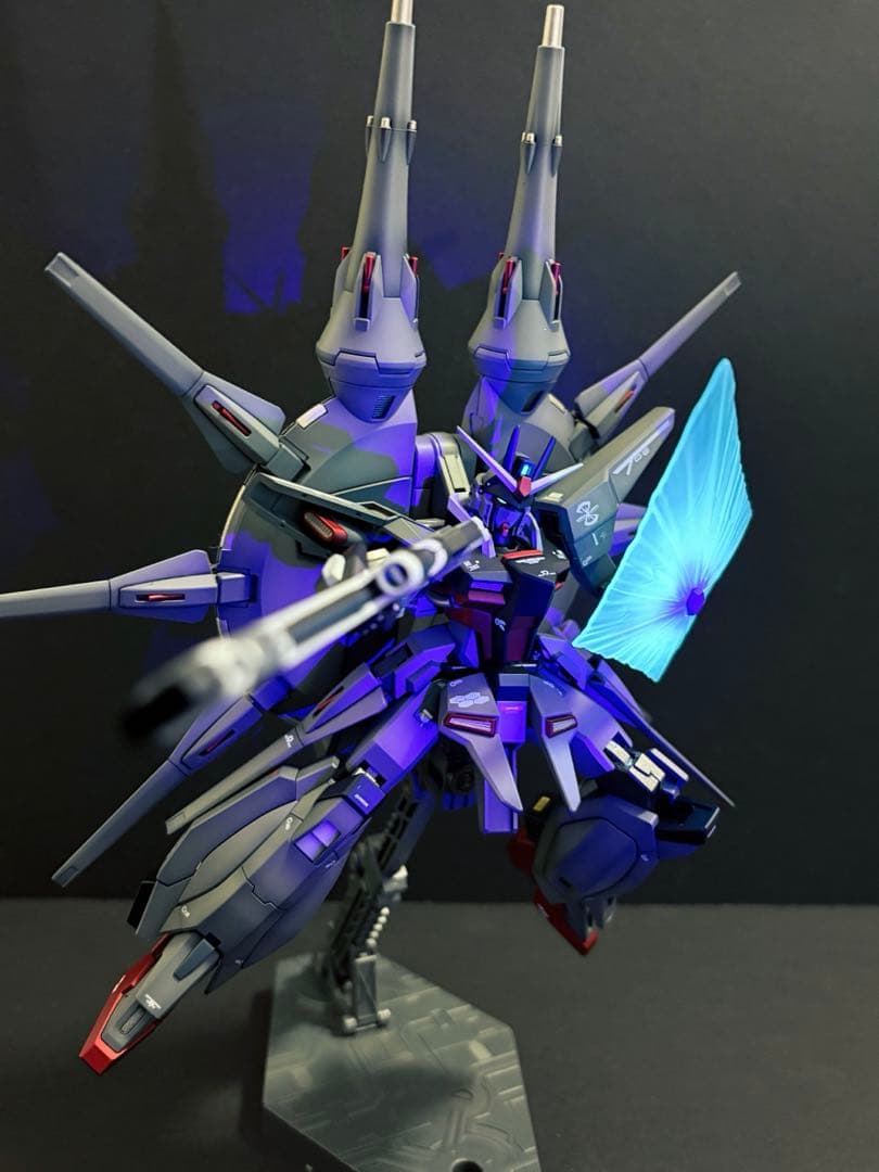 せ*り様 HG レジェンドガンダム　全塗装完成品　台座付属