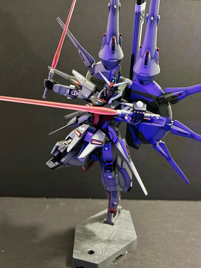 せ*り様 HG レジェンドガンダム　全塗装完成品　台座付属