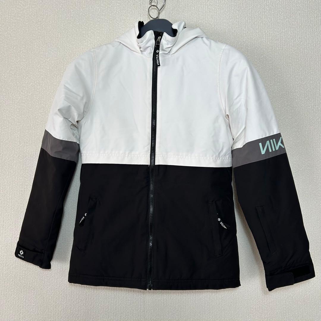 NIKITA ジュニア キッズ スノーボードウェア 上下セットＭサイズ