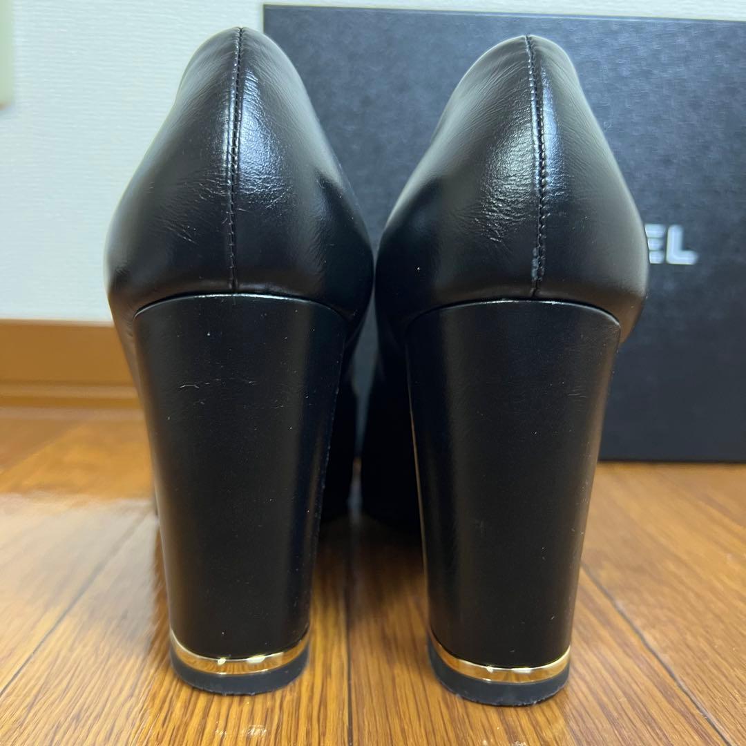 【CHANEL シャネル パンプス レザー ココマーク 23cm　黒】