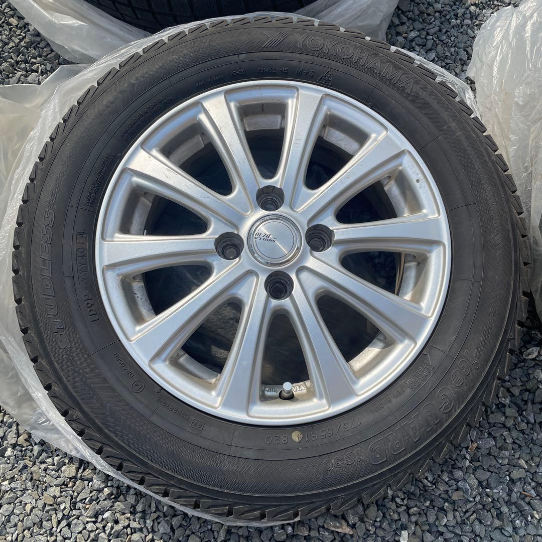 ロードスター　iceGUARD ic30 175/65R14 スタッドレスタイヤ