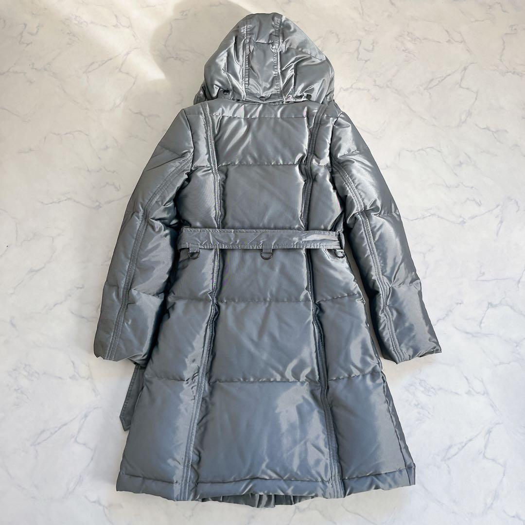 希少 美品 バーバリーロンドン ダウンコート ノバチェック ベルト シルバー