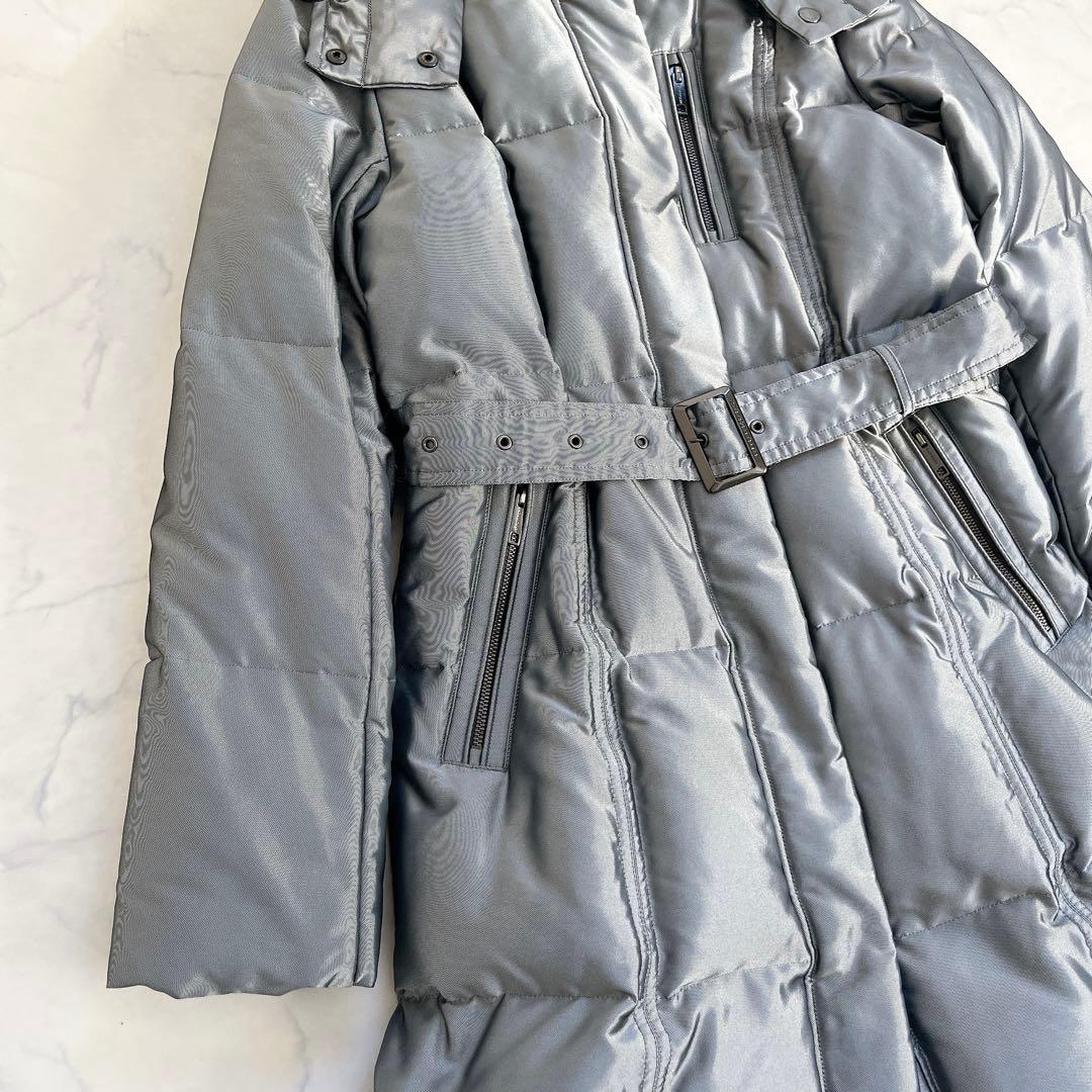 希少 美品 バーバリーロンドン ダウンコート ノバチェック ベルト シルバー