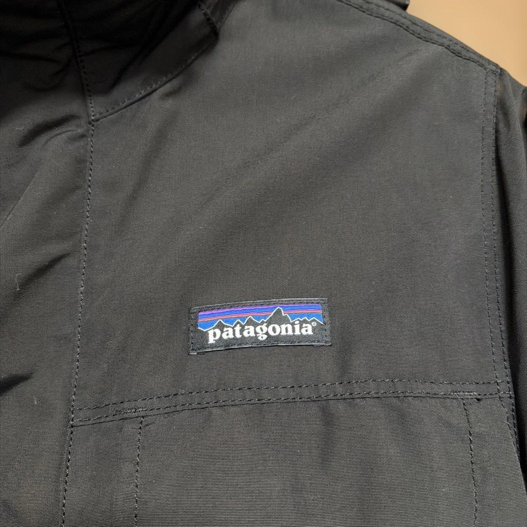 ブラック　メンズXS 試着のみ　Patagonia イスマスパーカー　FA18