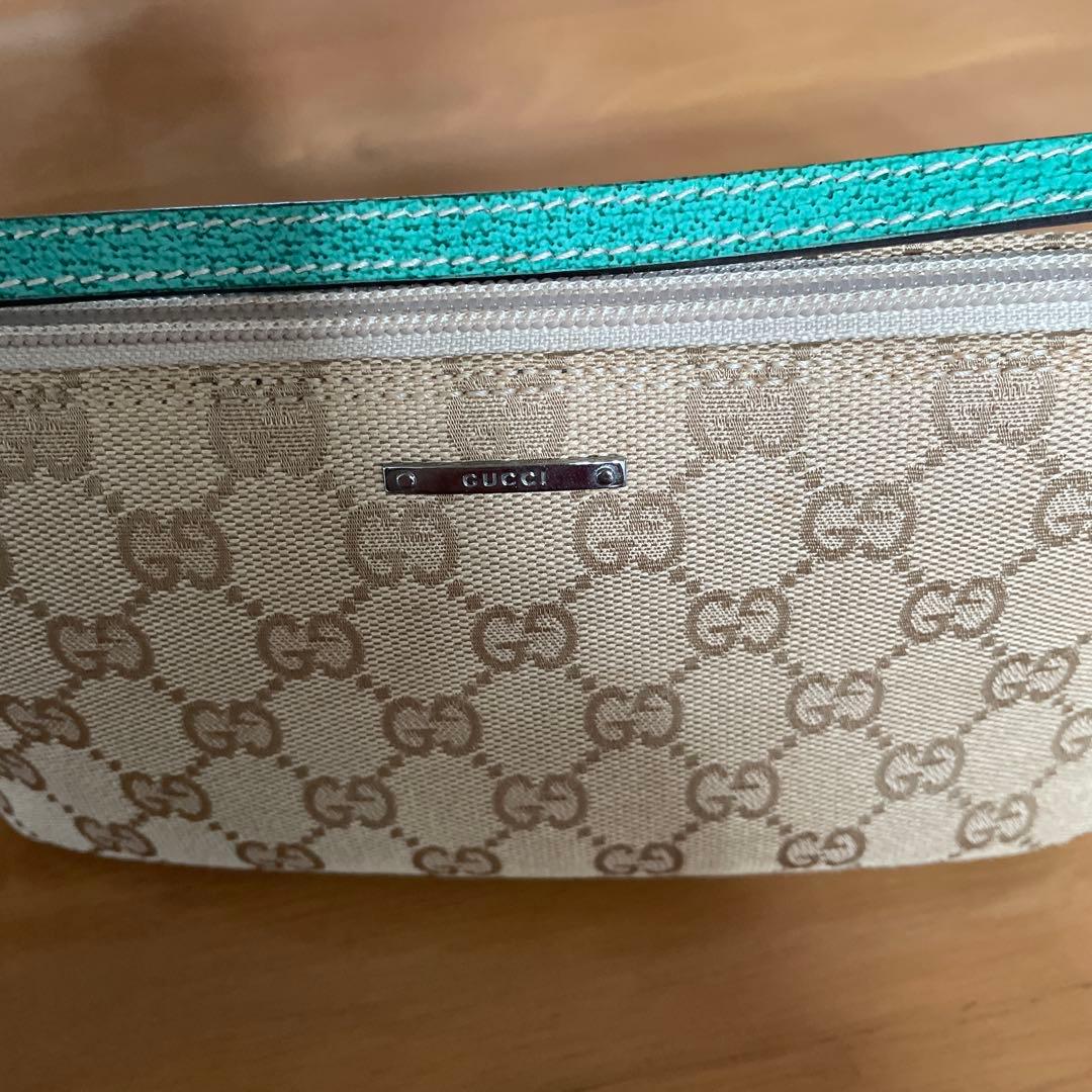新品未使用GUCCI GGモノグラム ミニポーチバックベージュ