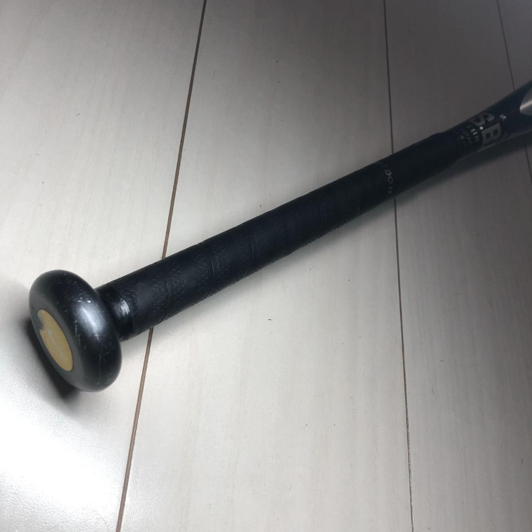 ナイキNIKEダイヤモンドエリート軟式用金属バット84cm6.95DIA720g