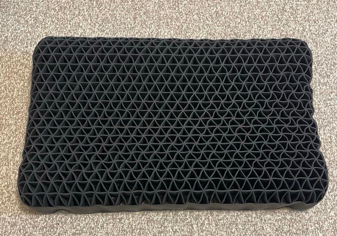 ヒツジのいらない枕　至極　枕のみ　定価15,800円