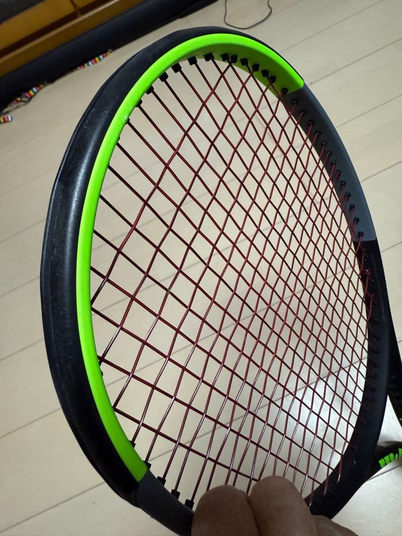 ウィルソン テニスラケット BLADE 98 V7 305g 18x20