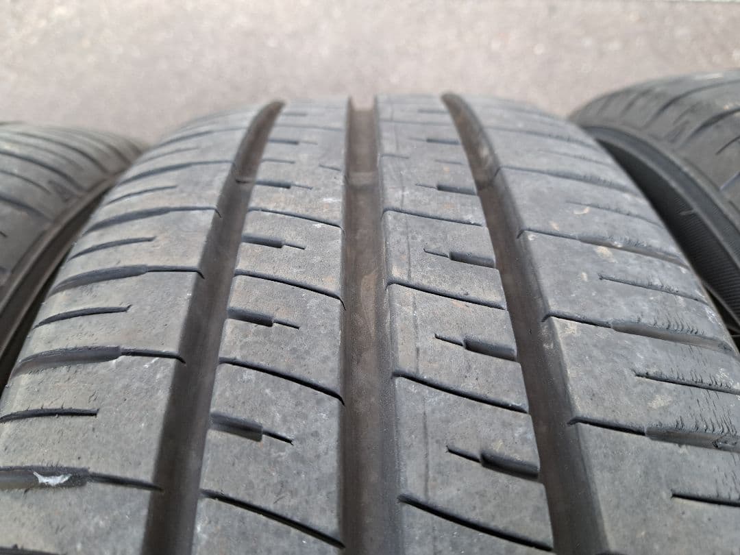 バリ山！205/55R16信頼のダンロップ製造22年末マックスラン！送料￥300