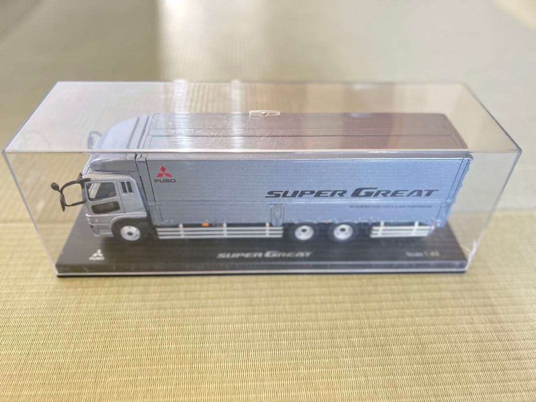 m*2様 FUSO SUPER GREAT トラック 1/43