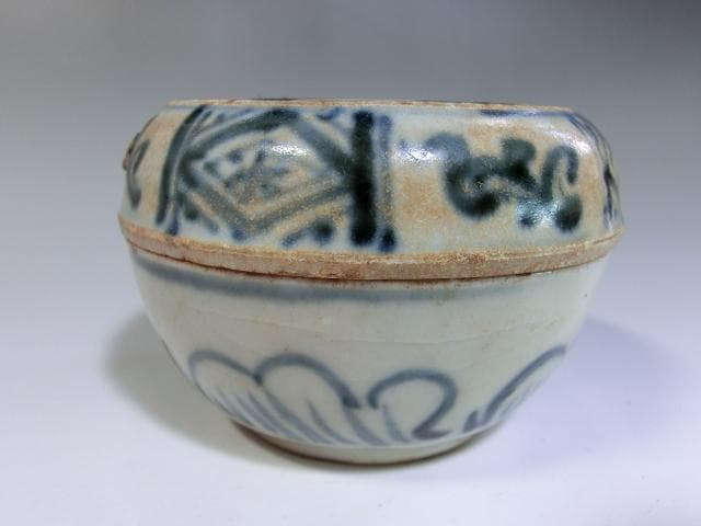 蓋物■呉須安南 古い染付 安南 丸香合 花唐草 青華 古玩 時代物 骨董品■