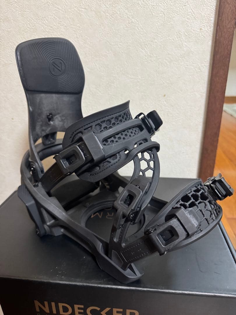 NIDECKER Supermatic Carbon Mサイズ