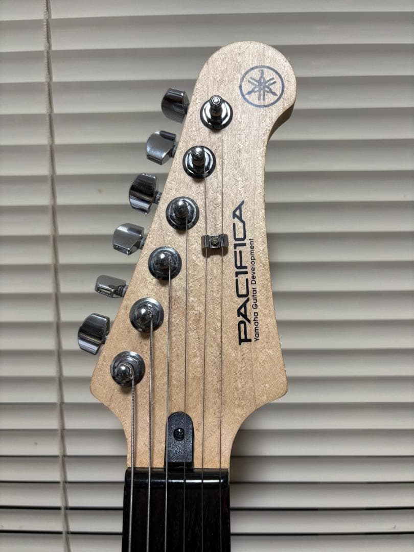 YAMAHA PACIFICA112V ユナイテッドブルー ソフトケース付
