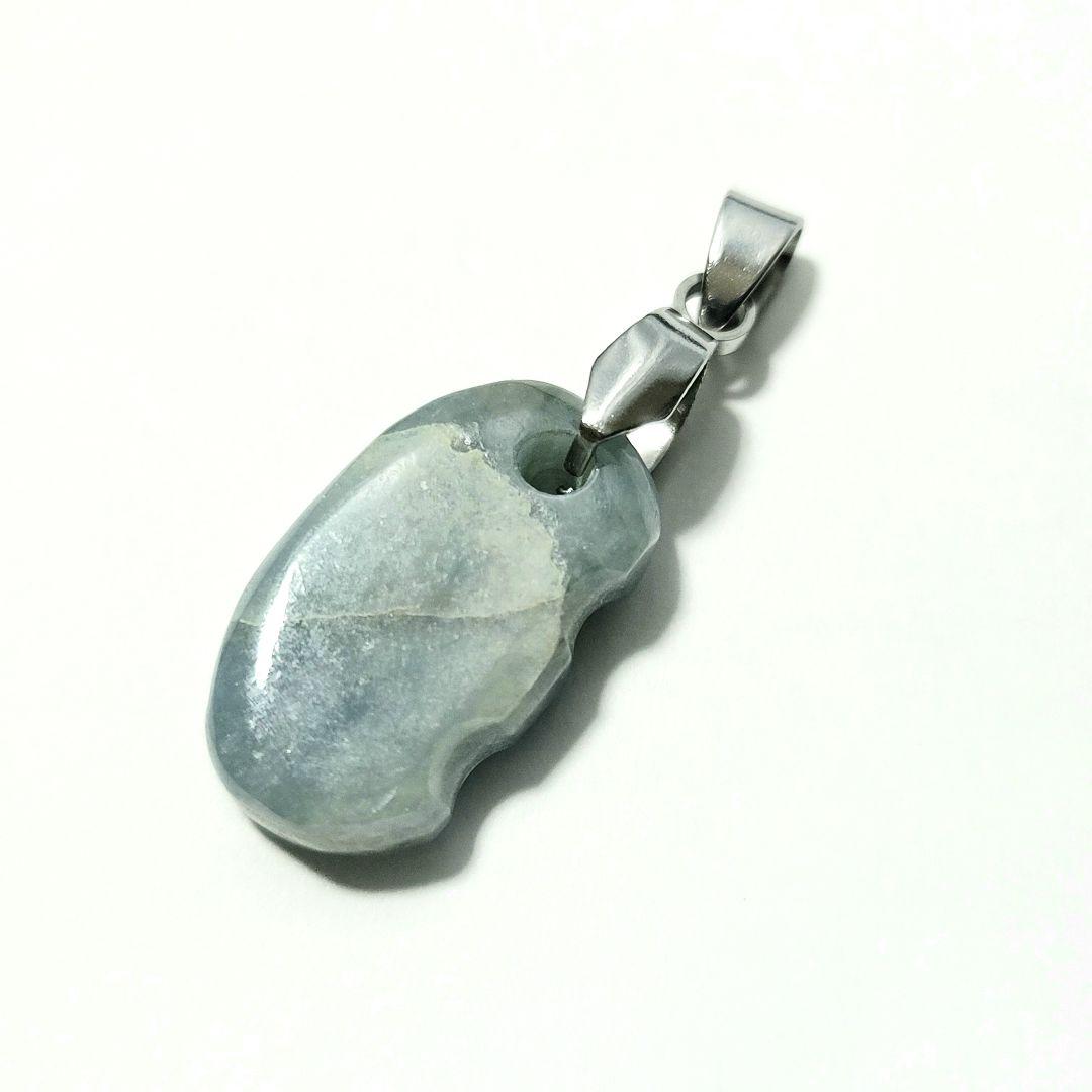 糸魚川翡翠:入コン沢:ペンダントトップ:金具(ステンレス)付き　PT0045