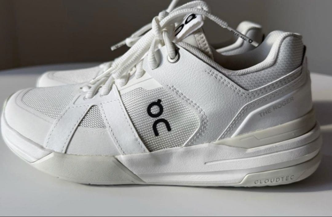 靴 on THE ROGER Clubhouse Pro White 24cm